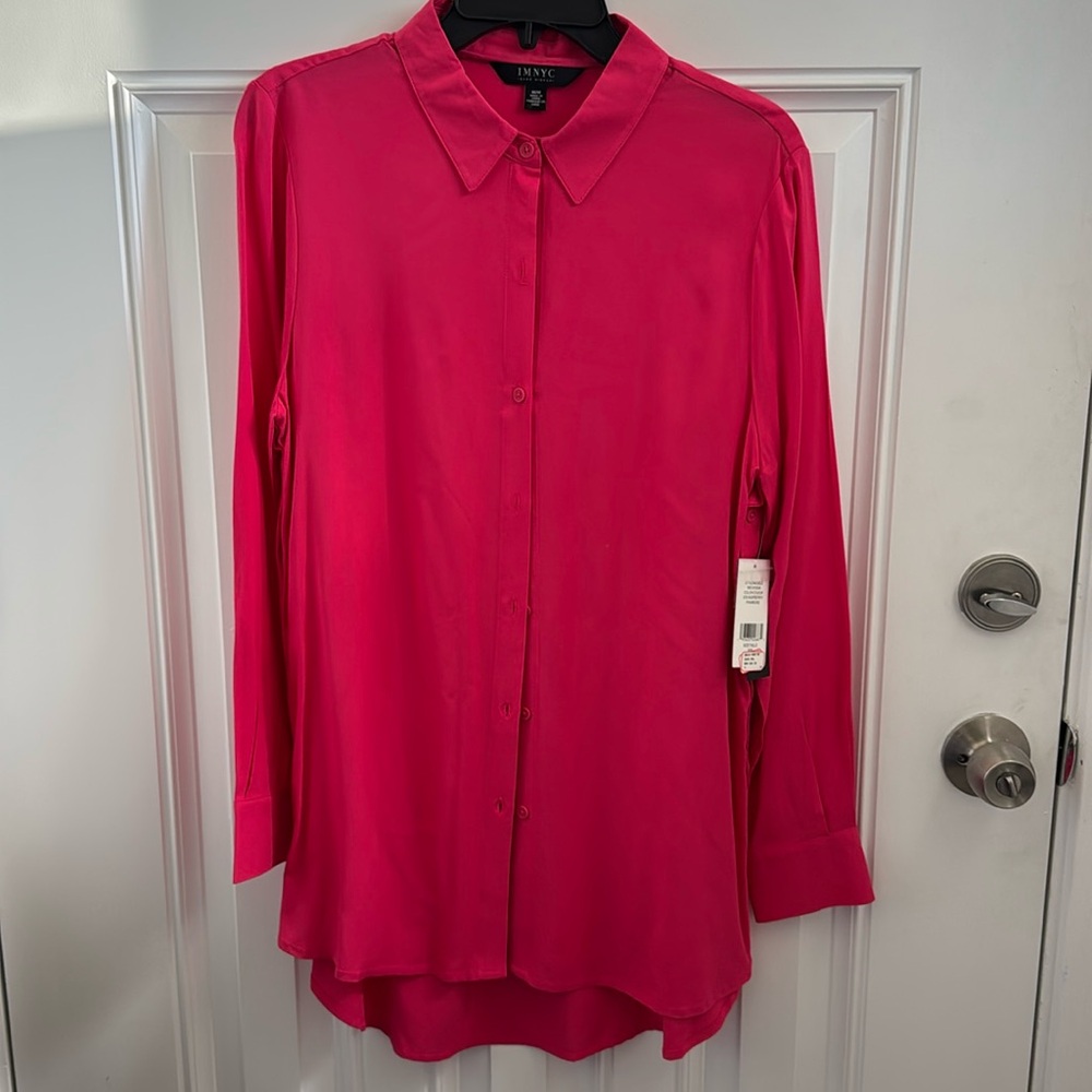 Pink woman dress shirt, button’s on both sides, long sleeves,